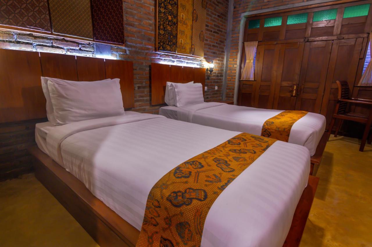 Gopalan Borobudur Hotel Magelang Exterior foto